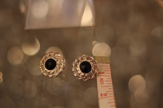 Silver Round Black Earrings - image 4