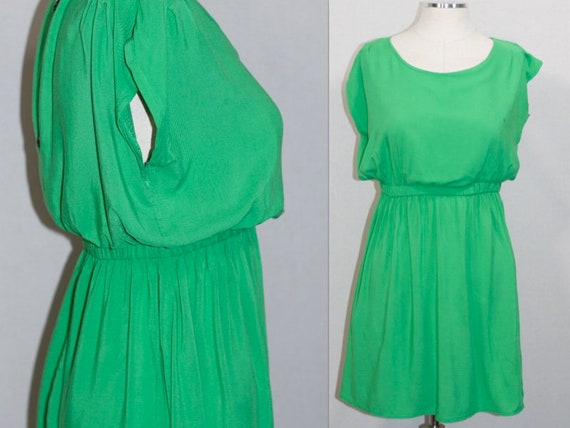 Green Dress - image 2