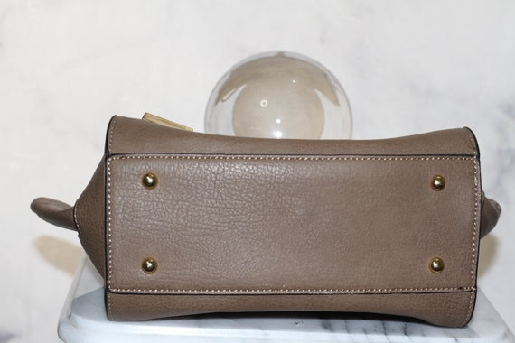 Tan Leather Crossbody Handbag - image 8