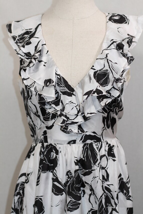 Black White Silk Dress - image 5