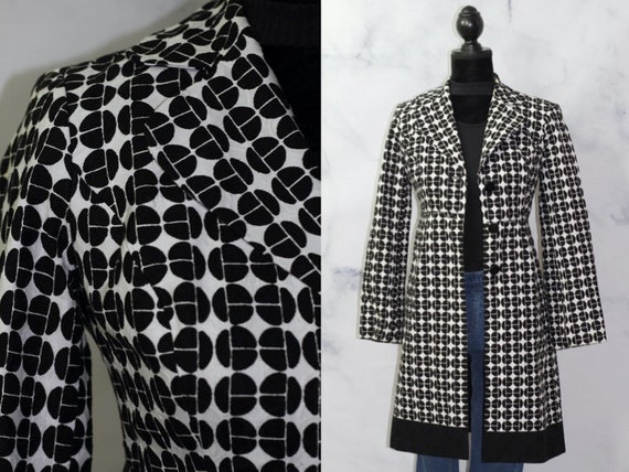 90's Checkered Black & White Trench Coat 2 - Etsy Denmark