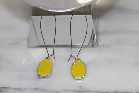 Yellow Stone Silver Loop Earrings - image 3