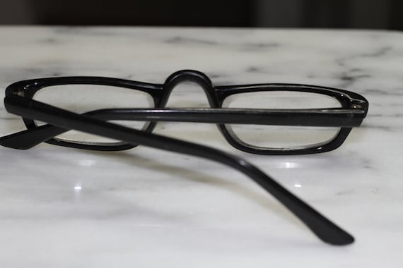 Black Stylish Rectangular Rx Frames - image 2