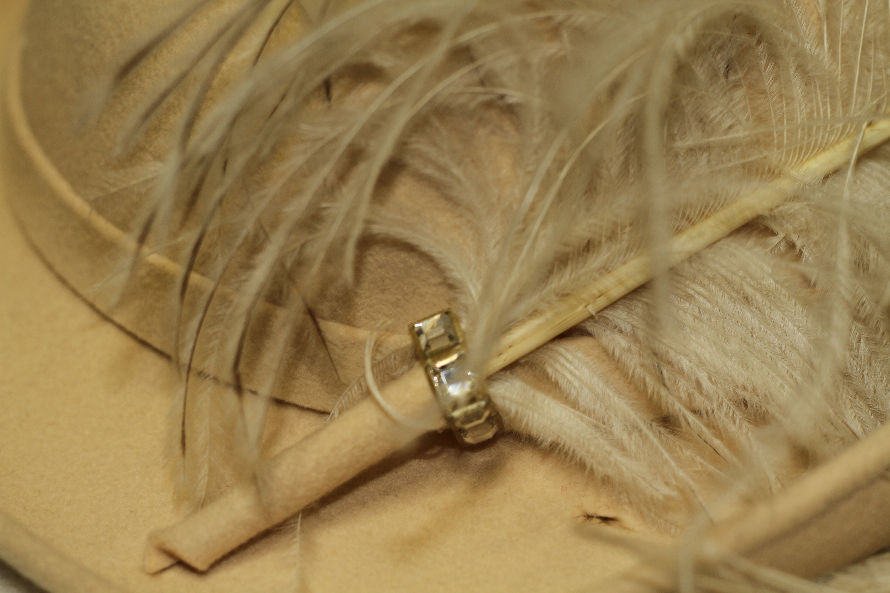 Leslie James Wool Cream Feathered Bowler Hat (7 3/8) - Etsy display picture 1