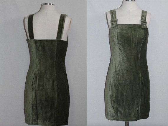 Green Dress - image 10