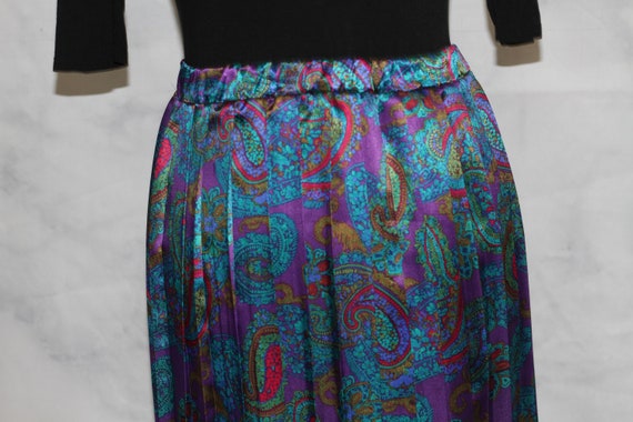 Donna Toran Vintage Skirt (m) - image 2