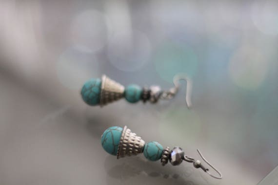 Turquoise Dangle Drop Earrings - image 3