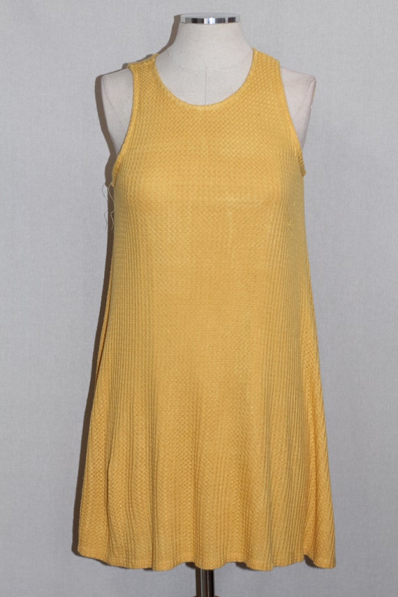 Yellow Dress - image 4