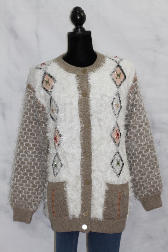 Daisy Knits (XL) - image 7