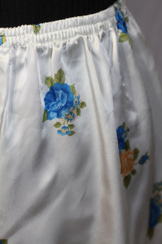 Handmade Silk Floral Shorts - image 3