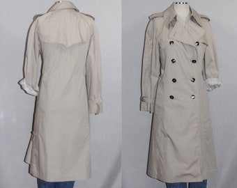 London Fog Beige Zweireihiger Trenchcoat
