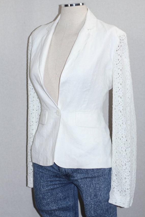 BCBG Linen White Blazer - image 8