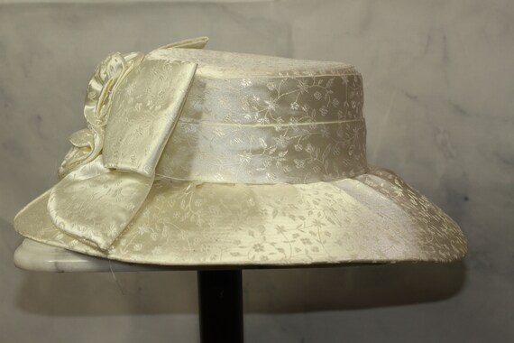 Terramina White Flower Embodied Wide Brim Hat (8) - image 4
