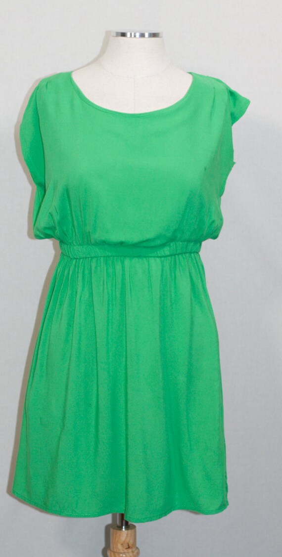 Green Dress - image 3