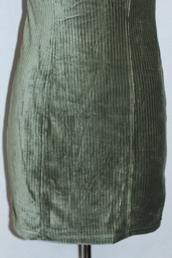 Green Dress - image 6