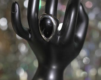 1990's Silver Black Onyx Stone Ring Size: 5 1/2