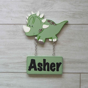 Dinosaur kids name sign, Kids dinosaur door sign, Nursery name sign, Personalised name sign