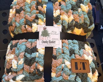 Personalized Monogram Chunky Knit Chenille Blanket gift