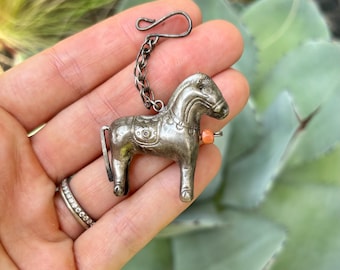 Vintage Silver Chinese Horse Keychain// Beautiful Detailed & Light Weight Horse Charm// 800 Silver