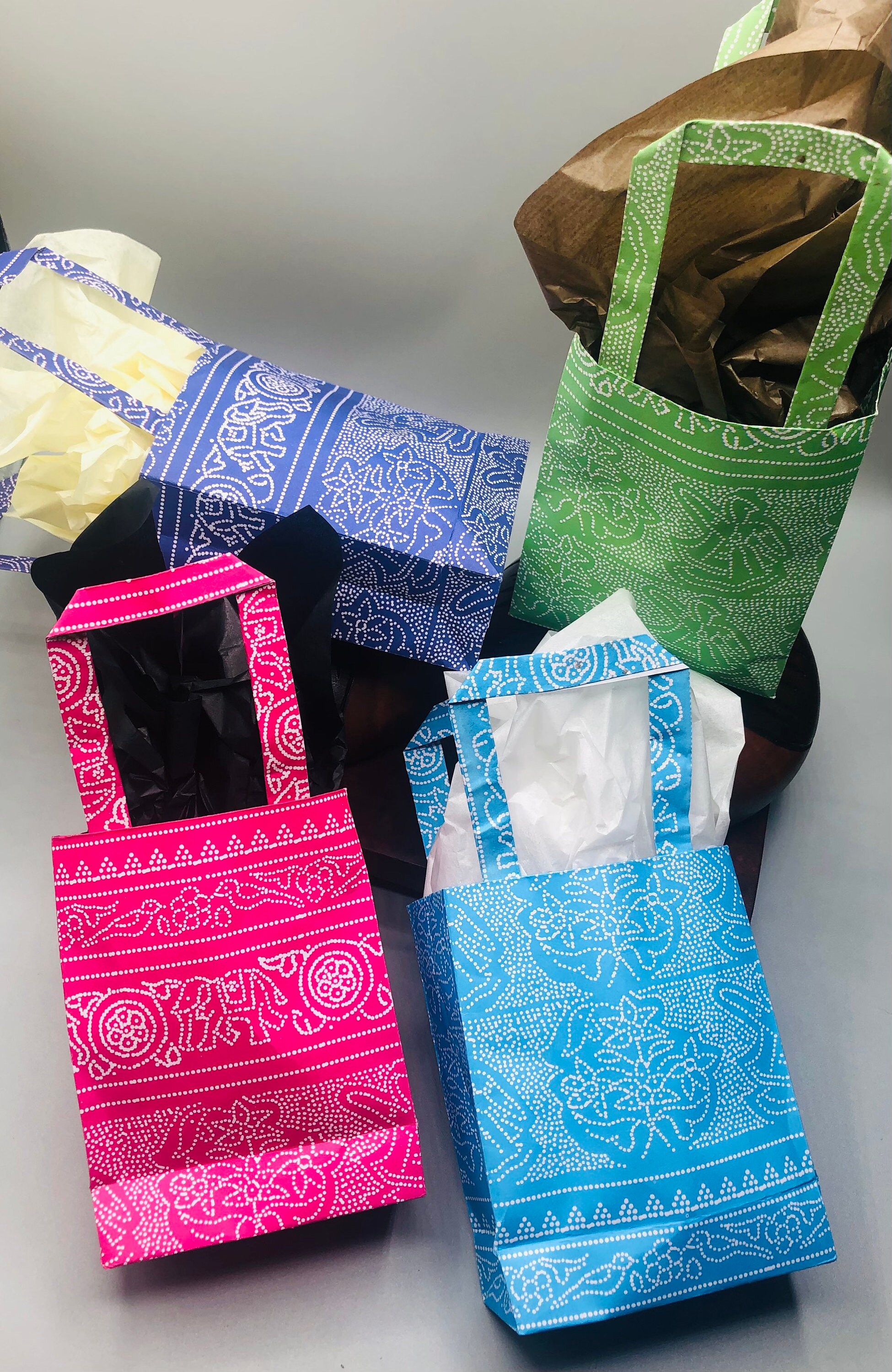 Set of 15vibrant Paper Party Bagssmall Bags for Gifts Party Etsy UK