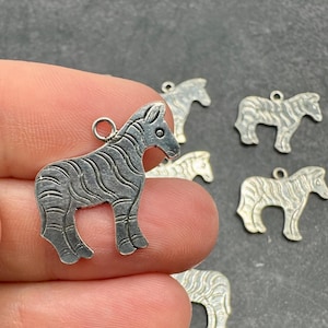 10-delige zilveren cadeaubedels- set unieke metalen hangers voor sieraden en vakmanschap