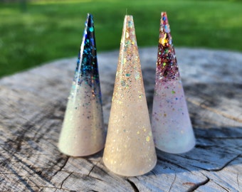 Ombre Ring Cone, Ring display, Ring Party Display, presenter ring display, resin jewelry display, bedroom decor, Bathroom decor