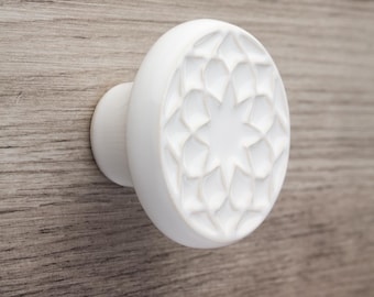 Keramisk knopp för möbel nr 1, vit