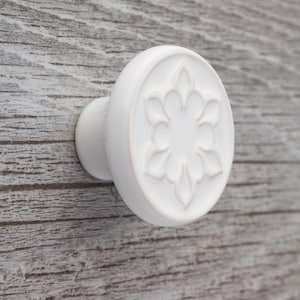 Pomello in ceramica per mobili n. 2, bianco