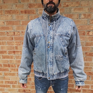 Vintage & Rad 80&#39;s / 90&#39;s &quot;Eagles Ridge&quot; Acid Wash Denim Jean Jacket / XL