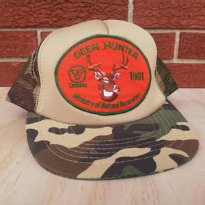 Vintage 1981 Deer Hunter Trucker Hat - Ontario Ministry of Natural Resources