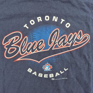 Vintage Y2K 2001 Toronto Blue Jays t-shirt Made in Canade by Bulletin Athletic XL
