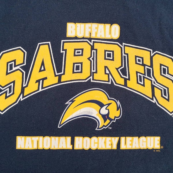 Vintage & perfect vervaagde 90's Buffalo Sabres NHL / t-shirt / Made in Canada door Bulletin Athletic XL