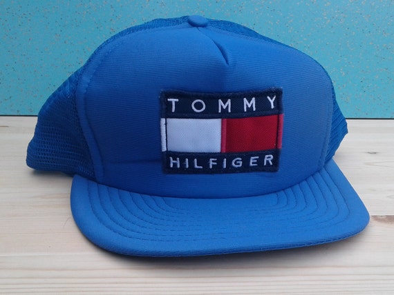 tommy hilfiger snapback