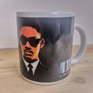 Vintage 2002 &quot;Men in Black II&quot; / Columbia Pictures Industries / Will Smith + Tommy Lee Jones / ceramic cup mug coffee cup