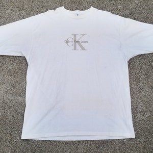 - Etsy T Shirt Calvin Klein