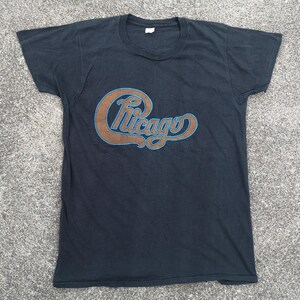 Vintage des années 70 / 80's Chicago / Groupe / Concert Tour fin papier + t-shirt à couture simple / XL (sur l'étiquette mais taille beaucoup plus petit)