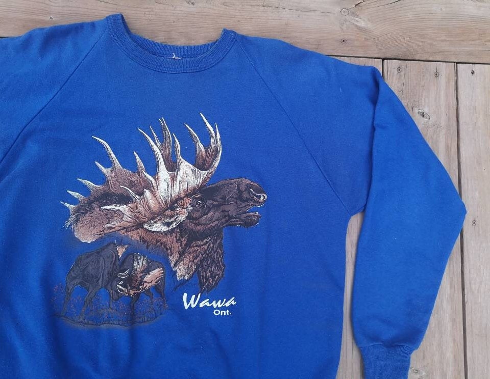 Vintage 80's / 90's wawa, Ontario / Giant Moose / Oversized & Comfy Blue  Crewneck Sweatshirt Jumper XL 