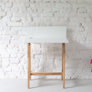 bureau étroit en frêne LUKA seulement 50cm de profondeur image 1