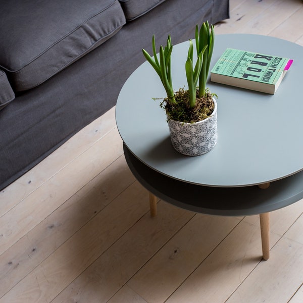 Table Basse Ronde UFO avec Pieds en Hêtre | Diamètre 70 cm