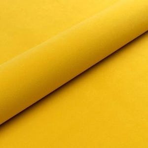 chaise en bois rembourrée jaune; gelb gepolsterter Holzstuhl ; yellow upholstered wooden chair; gele gestoffeerde houten stoel