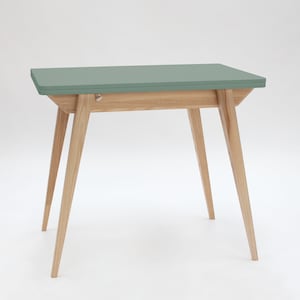 eettafel groen , 	
tavolo da pranzo verde, green dining table small, gruen esstich kelin