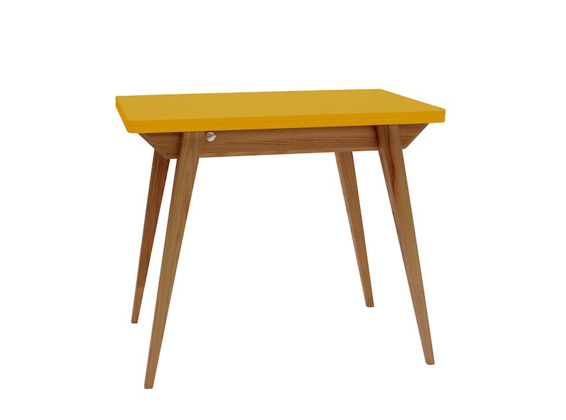 yellow dining table, tavolo da pranzo giallo