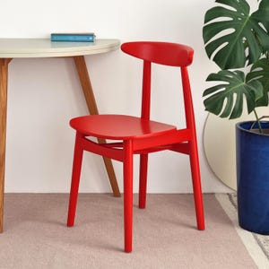 Chaise de salle à manger en couleur (couleurs variées)