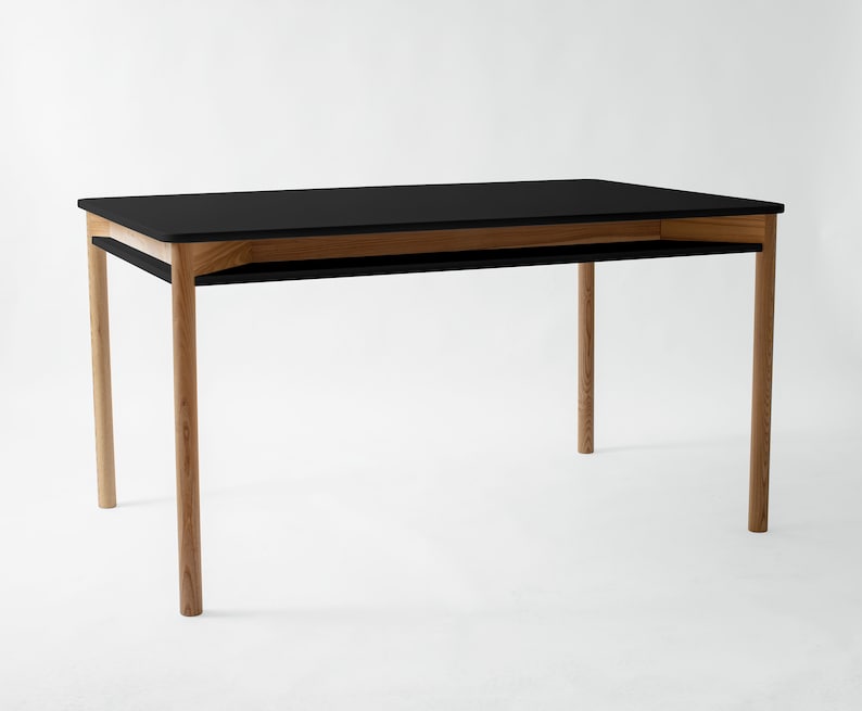 ZEEN Uitschuifbare tafel met plank poten van natuurlijk hout, opslag voor extra bladen black s-matt