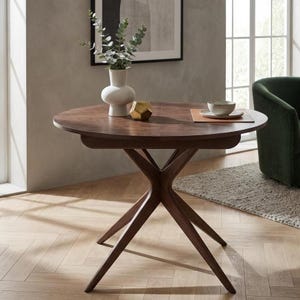 Rund Utdragbart Matbord i naturligt trä JUBI