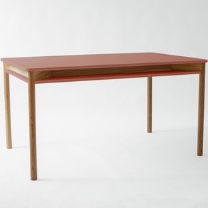 ZEEN Uitschuifbare tafel met plank poten van natuurlijk hout, opslag voor extra bladen antique pink