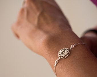 Flower of Life Bracelet, Sterling Silver Flower Bracelet, Seed of Life Bracelet, Boho Jewelry, Silver Bracelet for Women, Symbol Bracelet.