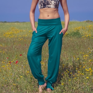 Yoga Pants for Women, Harem Pants, Boho Fashion, Loose Fit, Wide Trousers, Comfy Pants, Travel Pants, Pants with Pockets, Turquoise Pants.