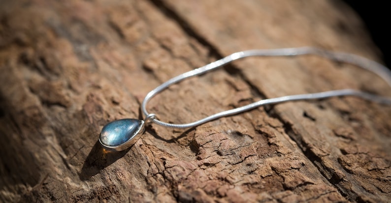 Labradorite Teardrop Necklace, Labradorite Necklace Sterling Silver, Labradorite Drop Necklace, Labradorite Pendant Necklace,Energy Necklace