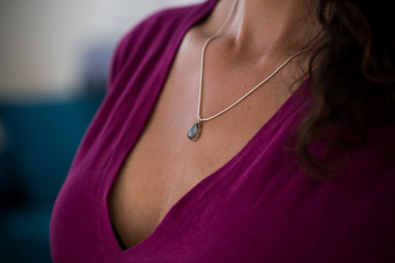 Labradorite Teardrop Necklace, Labradorite Necklace Sterling Silver, Labradorite Drop Necklace, Labradorite Pendant Necklace,Energy Necklace